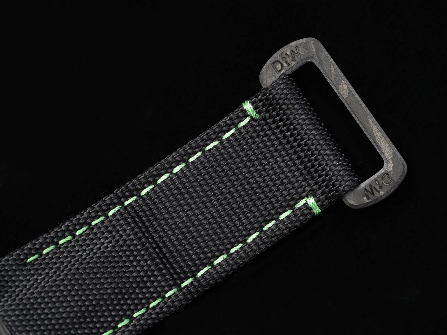 Submariner DIW Carbon VSF 1:1 Best Edition Black/Green Dial on Black Nylon Strap VS3135