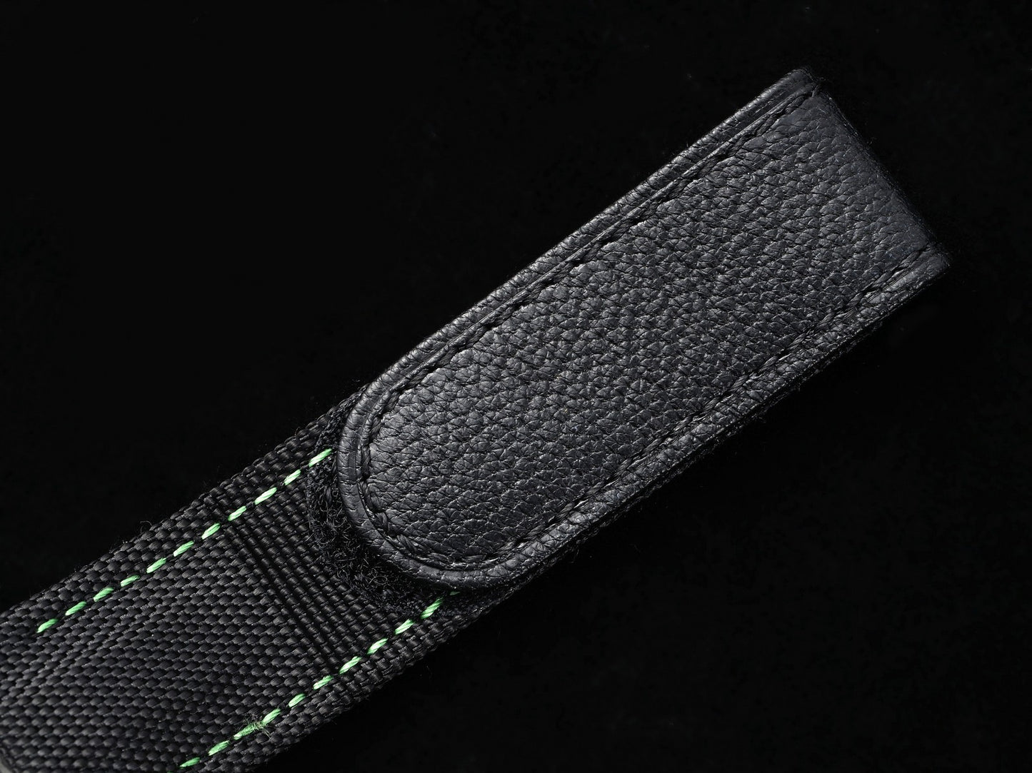 Submariner DIW Carbon VSF 1:1 Best Edition Black/Green Dial on Black Nylon Strap VS3135